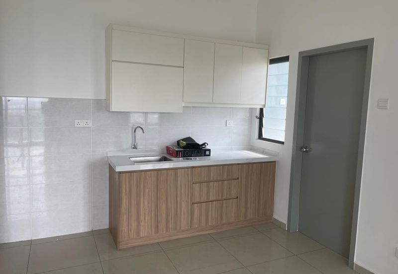 B11 Parkland Residence