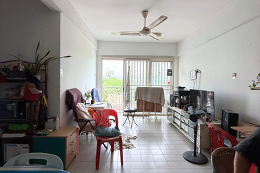 Cheras Perdana Apartment Block D, E