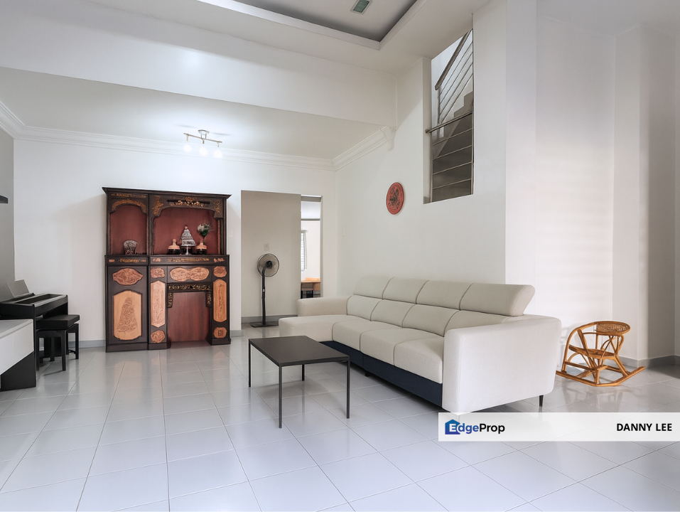 (Fully Furnished) 2-Storey Terrace House, Taman Putra Prima, Puchong | FREEHOLD, Selangor, Puchong