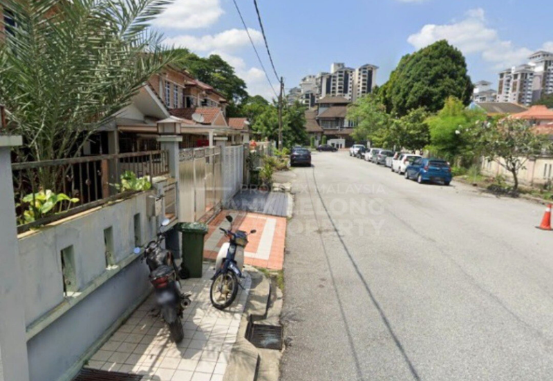 (BANK AUCTION) Storey Terrace House 