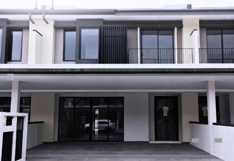 Bandar Tropicana Aman