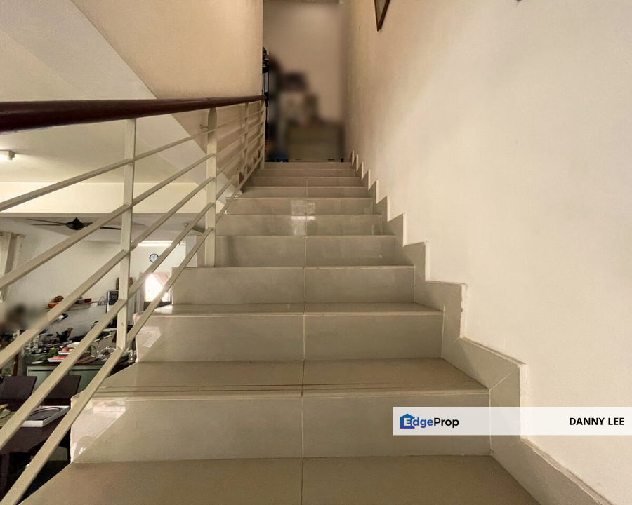 Ampang Saujana End-Lot Terrace | 2-Storey Home | 99-Year Leasehold Just Renewed, Selangor, Ampang