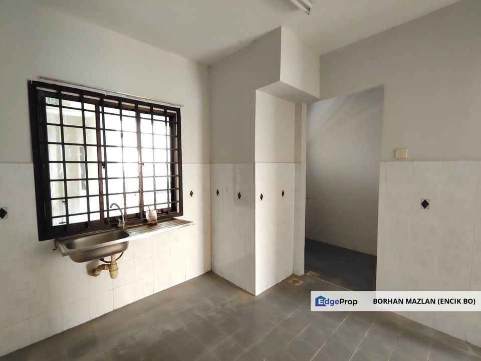 🏬 𝗙𝗥𝗘𝗘𝗛𝗢𝗟𝗗 𝗦𝗘𝗥𝗩𝗜𝗖𝗘 𝗔𝗣𝗔𝗥𝗧𝗠𝗘𝗡𝗧 @ 𝗝𝗔𝗟𝗔𝗡 𝗣𝗘𝗥𝗦𝗜𝗔𝗥𝗔𝗡 𝗦𝗘𝗥𝗜 𝗔𝗟𝗔𝗠 𝗙𝗢𝗥 𝗦𝗔𝗟𝗘 🏬, Johor, Pasir Gudang