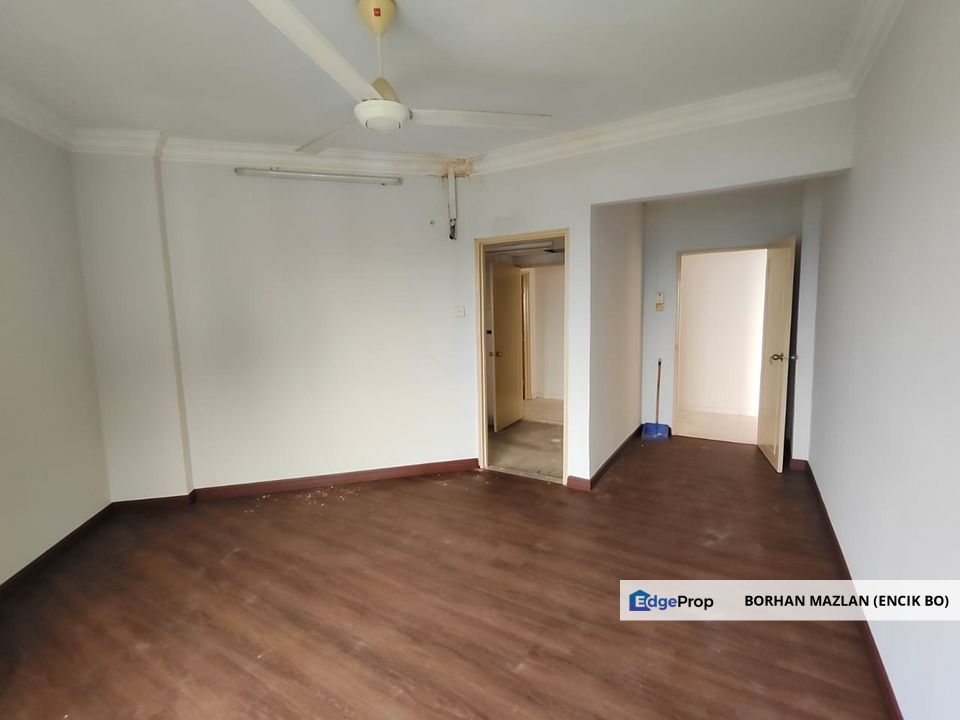 🏬 𝗙𝗥𝗘𝗘𝗛𝗢𝗟𝗗 𝗦𝗘𝗥𝗩𝗜𝗖𝗘 𝗔𝗣𝗔𝗥𝗧𝗠𝗘𝗡𝗧 @ 𝗝𝗔𝗟𝗔𝗡 𝗣𝗘𝗥𝗦𝗜𝗔𝗥𝗔𝗡 𝗦𝗘𝗥𝗜 𝗔𝗟𝗔𝗠 𝗙𝗢𝗥 𝗦𝗔𝗟𝗘 🏬, Johor, Pasir Gudang