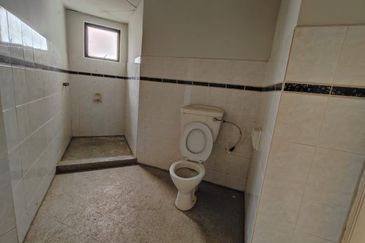 🏬 𝗙𝗥𝗘𝗘𝗛𝗢𝗟𝗗 𝗦𝗘𝗥𝗩𝗜𝗖𝗘 𝗔𝗣𝗔𝗥𝗧𝗠𝗘𝗡𝗧 @ 𝗝𝗔𝗟𝗔𝗡 𝗣𝗘𝗥𝗦𝗜𝗔𝗥𝗔𝗡 𝗦𝗘𝗥𝗜 𝗔𝗟𝗔𝗠 𝗙𝗢𝗥 𝗦𝗔𝗟𝗘 🏬