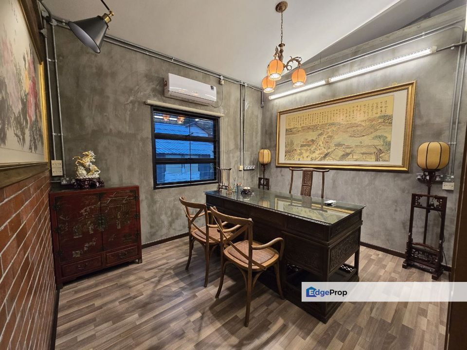 Exclusive Commercial Bungalow for Rent @ Yahya Awal – Prime JB Town Location., Johor, Johor Bahru