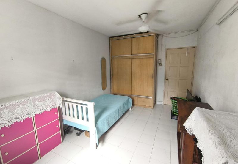 Kampung Datuk Keramat