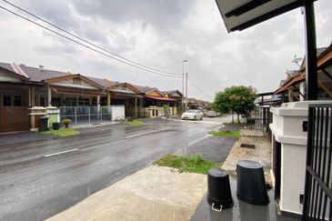 Kampung Sungai Merab Tengah