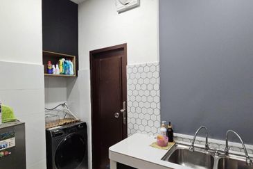 Kampung Sungai Merab Tengah