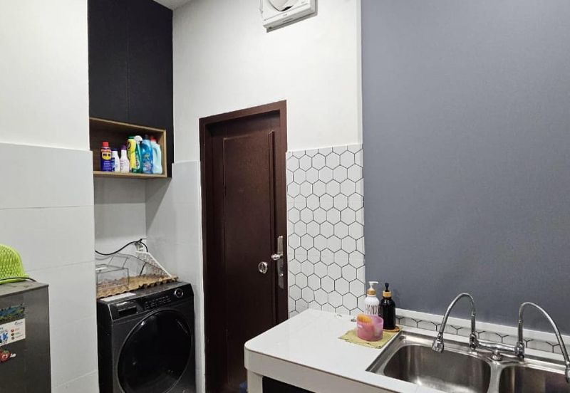 Kampung Sungai Merab Tengah