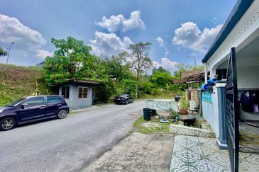 Bandar Tun Hussein Onn