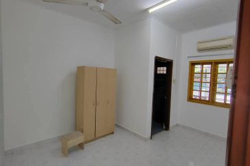 Bandar Tun Hussein Onn