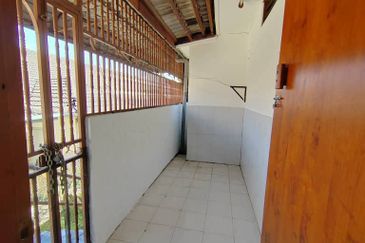 Bandar Tun Hussein Onn