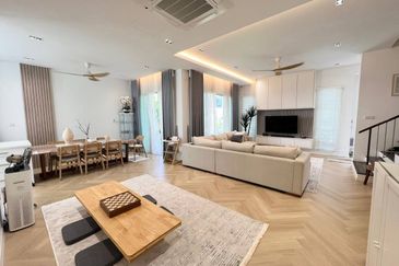 Ebonylane @ Eco Forest