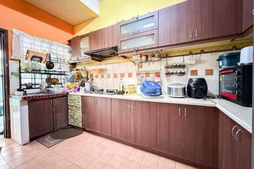 Bandar Tun Hussein Onn