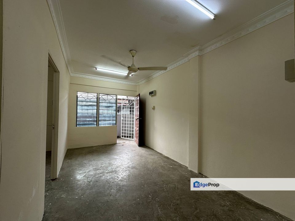 Low Cost Flat Taman Puchong Perdana For Sale, Selangor, Puchong