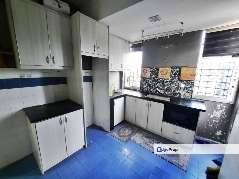 Pangsapuri Seri Mawar, Bandar Seri Putra, Kajang For Sale, Selangor, Bangi