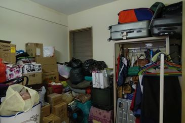 Vista Pinggiran, Taman Pinggiran Putra