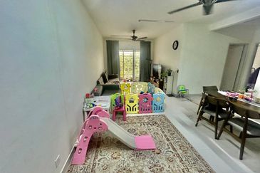 D'Cerrum Apartment @ Setia EcoHill