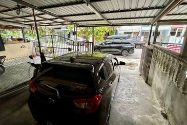 Taman Tasik Semenyih (Lake Residence)