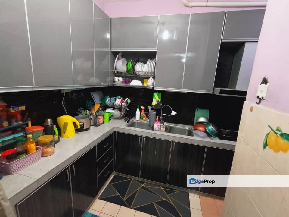 Selesa Resort Apartment, Taman Damai Mewah Kajang For Sale, Selangor, Kajang