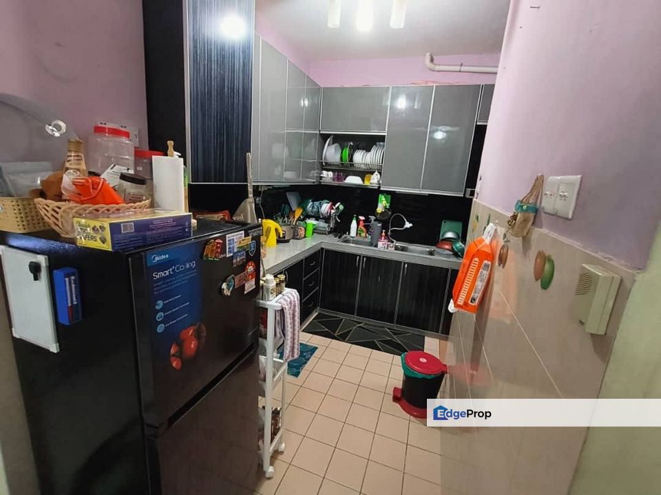 Selesa Resort Apartment, Taman Damai Mewah Kajang For Sale, Selangor, Kajang