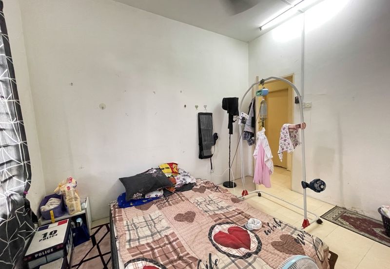 Laman Suria e-Resort Apartment