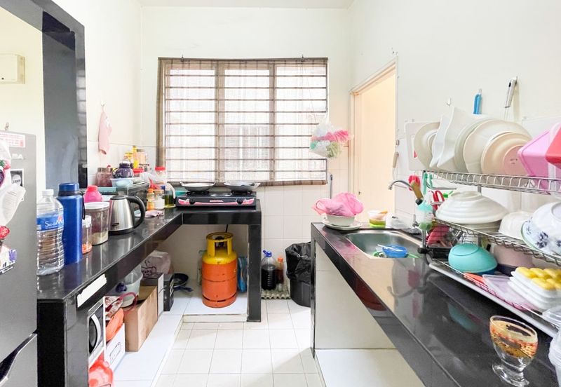 Laman Suria e-Resort Apartment