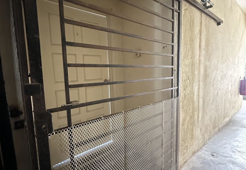 Pangsapuri Saujana, Gombak