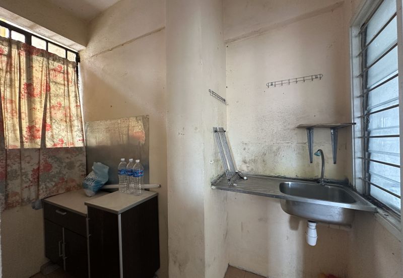 Pangsapuri Saujana, Gombak