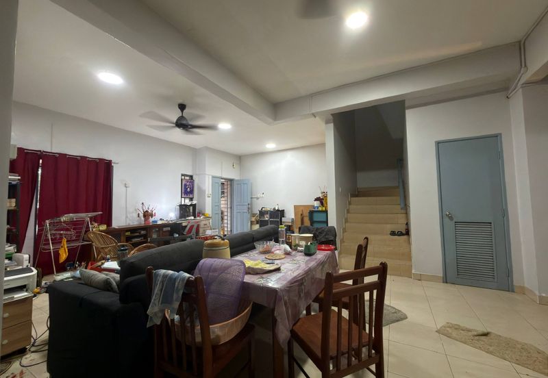 Taman Tasik Semenyih (Lake Residence)