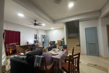 Taman Tasik Semenyih (Lake Residence)