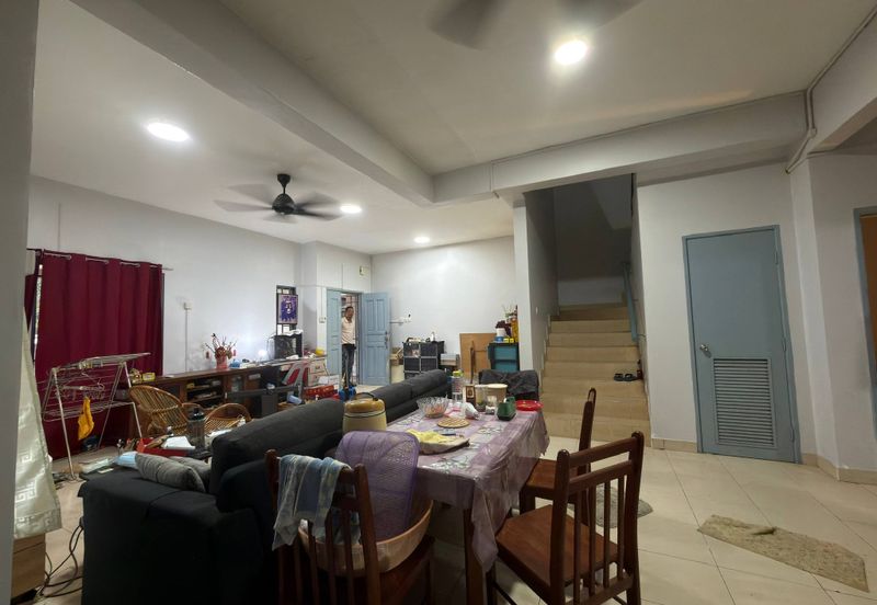 Taman Tasik Semenyih (Lake Residence)