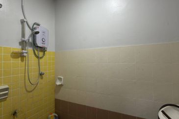 Taman Tasik Semenyih (Lake Residence)