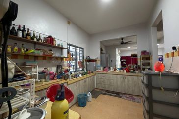 Taman Tasik Semenyih (Lake Residence)