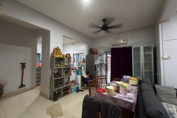 Taman Tasik Semenyih (Lake Residence)