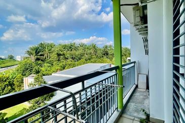 Suria Mewah Residensi