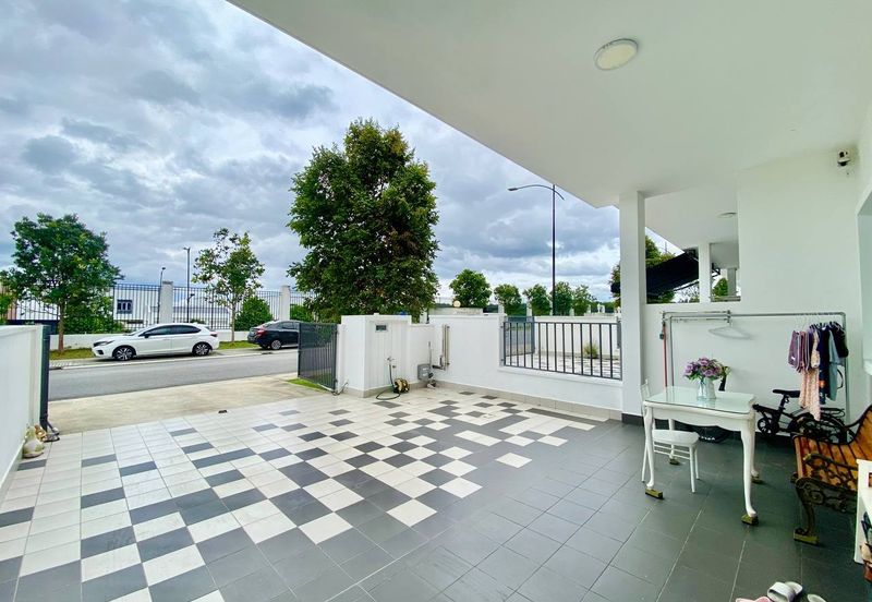 Ebonylane @ Eco Forest