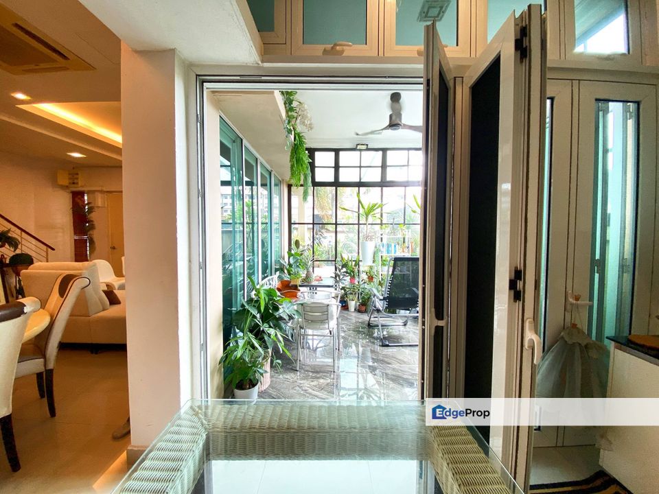 Semi D House, Ampang Saujana With Fully Renovated For Sale, Selangor, Ampang