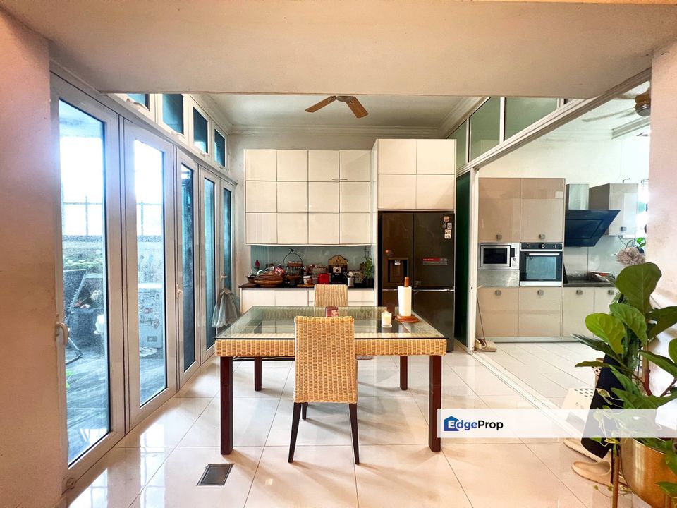 Semi D House, Ampang Saujana With Fully Renovated For Sale, Selangor, Ampang