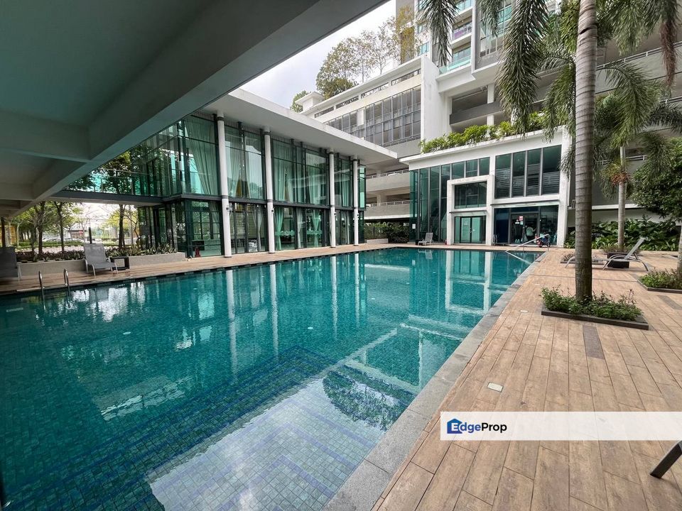 Lake Point Residence Condominium, Cyberjaya  For Sale With Fully Renovated, Selangor, Cyberjaya