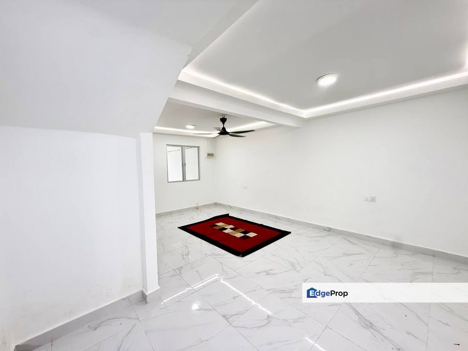 Double Storey Taman Sri Sungai Pelek, Sepang For Sale, Selangor, Sungai Pelek