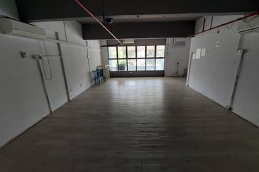 1st Floor Shop Office at Kompleks Pulau Mutiara, Georgetown