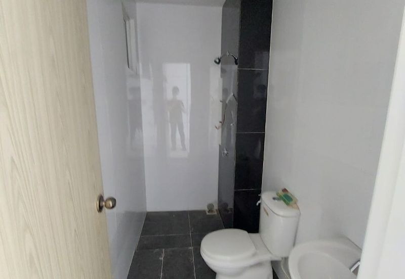 Arasia Perdana (The Clovers)