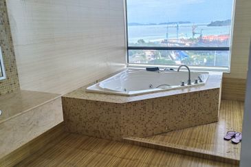 The View (Twin Towers)