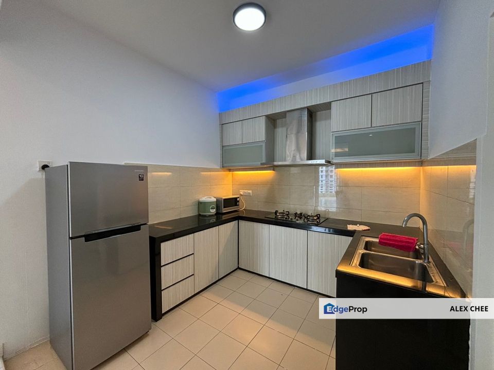 Gold coast resort for rent at bayan lepas fully furnished, Penang, Sungai Nibong