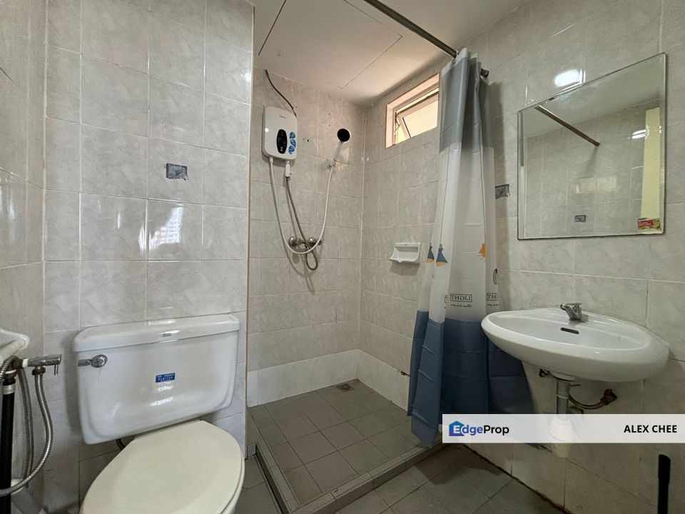 Gold coast resort for rent at bayan lepas fully furnished, Penang, Sungai Nibong