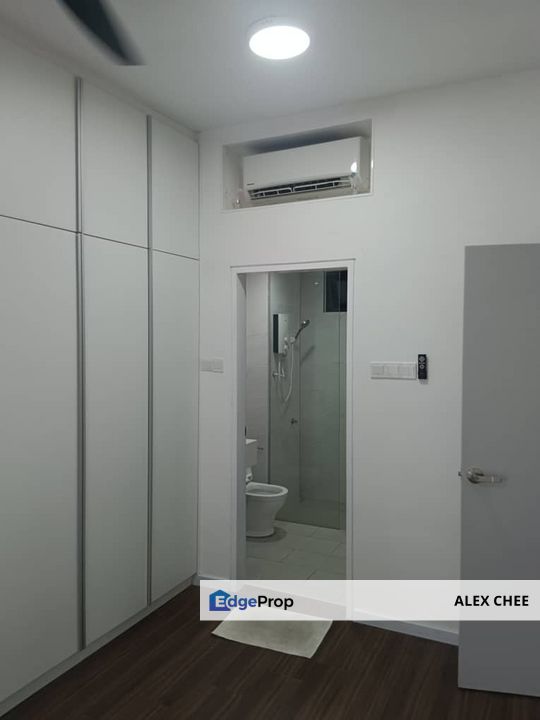 vertu resort condo for sale at batu kawan fully furnished, 4 bedroom, 3 car park, Penang, Batu Kawan