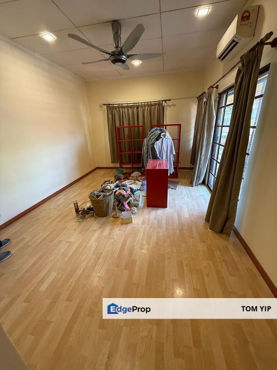 CORNER LOT ! 2sty Terrace Taman Subang Murni Zuhrah U5 Shah Alam, Selangor, Subang