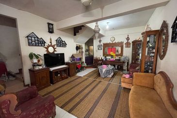 Jalan Uranus U5/122A